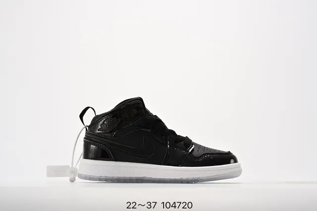 Nike Air Jordan 1 Black Royal Blue White tênis de basquete 15