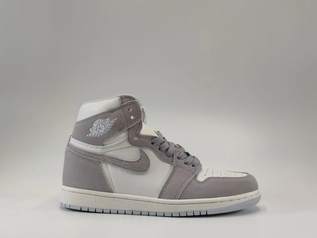 Nike Air Jordan 1 Gray Suede High-Top Basketball Shoes 2