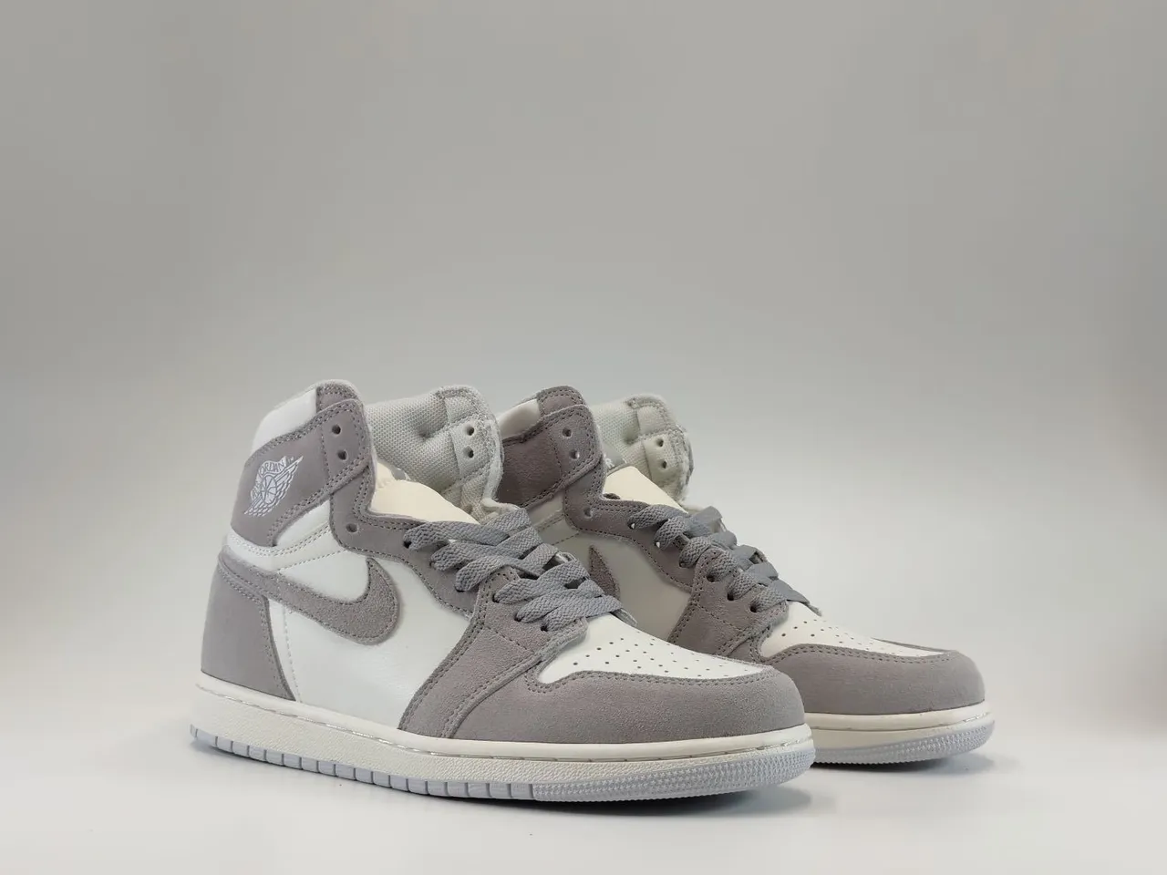Nike Air Jordan 1 Gray Suede High-Top Basketball Shoes 5