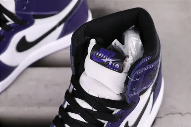 Nike Air Jordan 1 High Tênis de Basquete Roxo e Branco 3