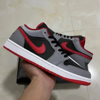 Nike Air Jordan 1 Low Preto Cinza Vermelho Tênis Lifestyle