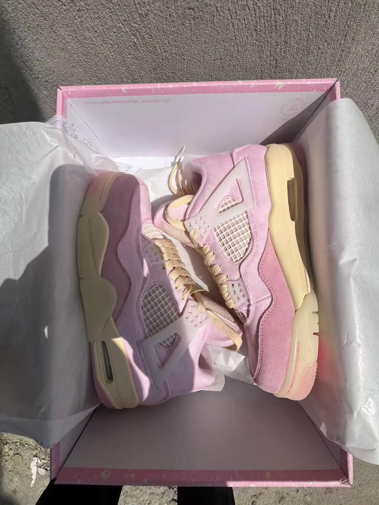 Nike Air Jordan 4 Pink Cream Basketball Shoes 9