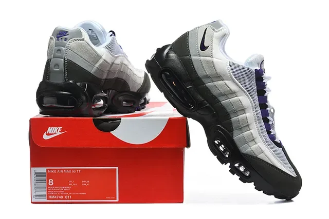 Nike Air Max 95 Olive Green and White Lifestyle Sneakers 19