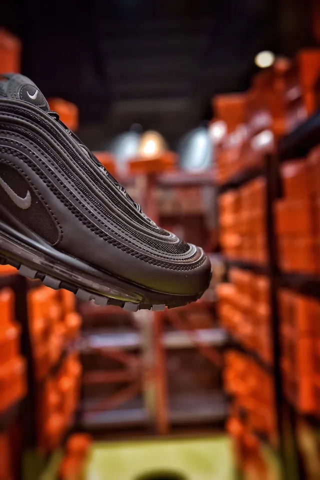 Nike Air Max 97 Black Metallic Swoosh Lifestyle Sneakers 10