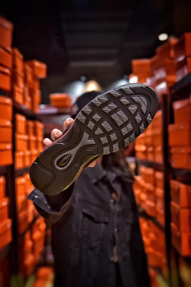 Nike Air Max 97 Black Metallic Swoosh Lifestyle Sneakers 11