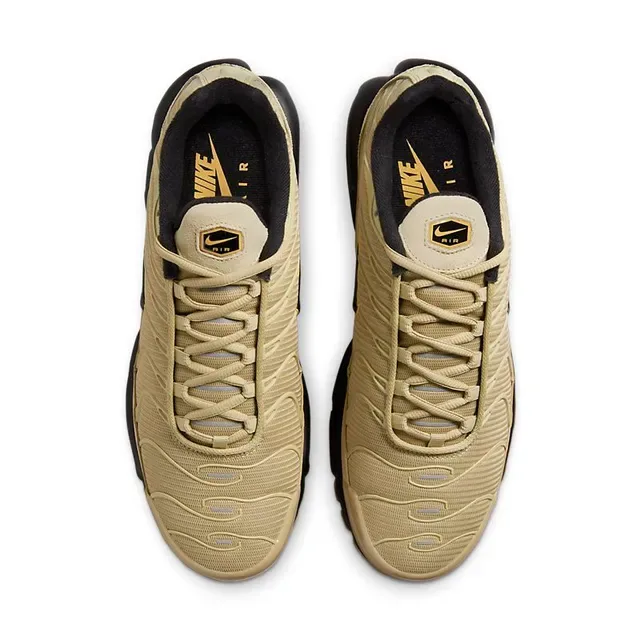 Nike Air Max Plus Beige and Black Lifestyle Sneakers 4