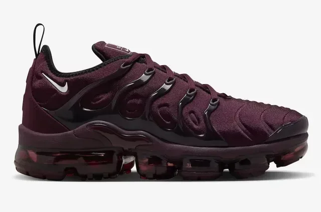 Nike Air Max Plus Bordeaux Noir Lifestyle Sneakers 7