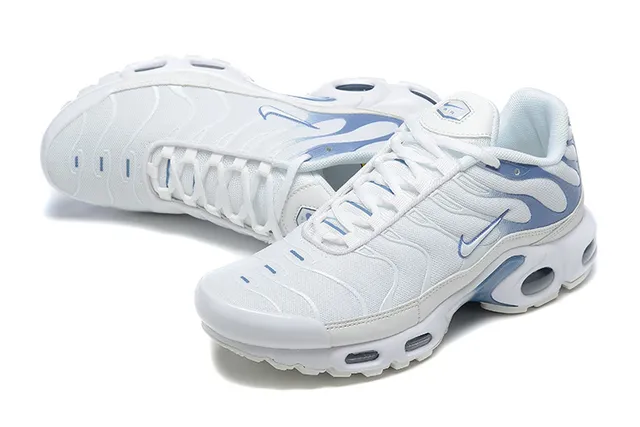 Nike Air Max Plus White and Light Blue Lifestyle Sneakers 4