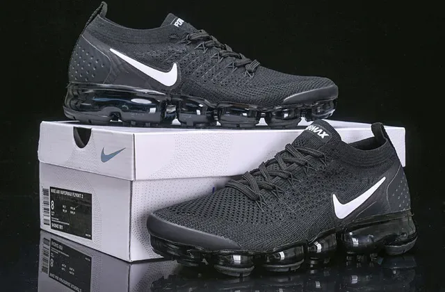 Nike Air VaporMax أحذية رياضية أسود وأبيض للأسلوب 11