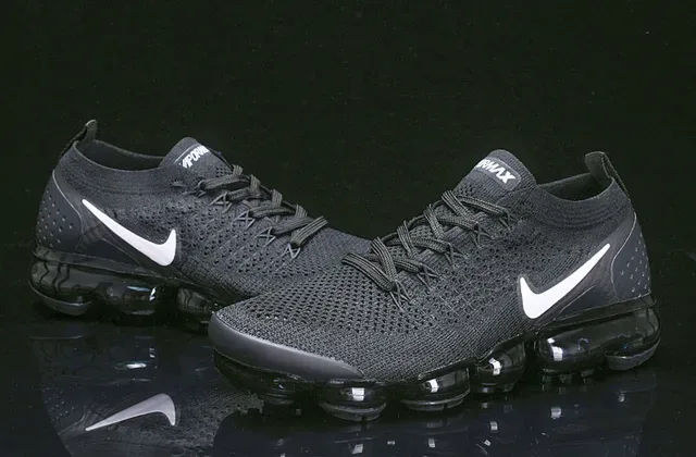 Nike Air VaporMax أحذية رياضية أسود وأبيض للأسلوب 15