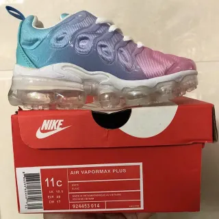Nike Air VaporMax Plus Gradient Satin Lifestyle Sneakers
