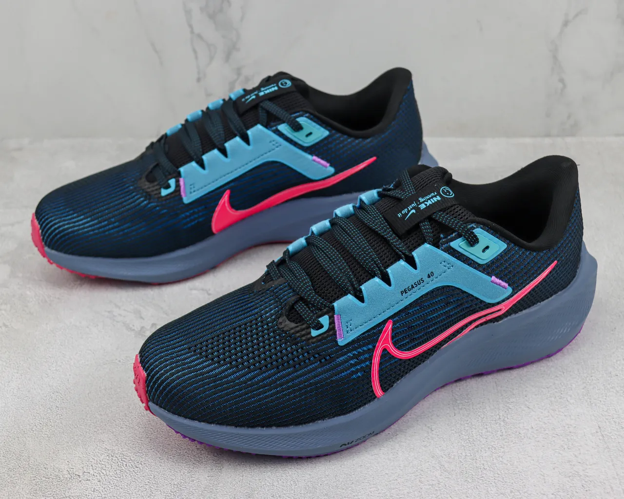 Nike Air Zoom Pegasus 40 Noir Bleu Rose Chaussures de course 4
