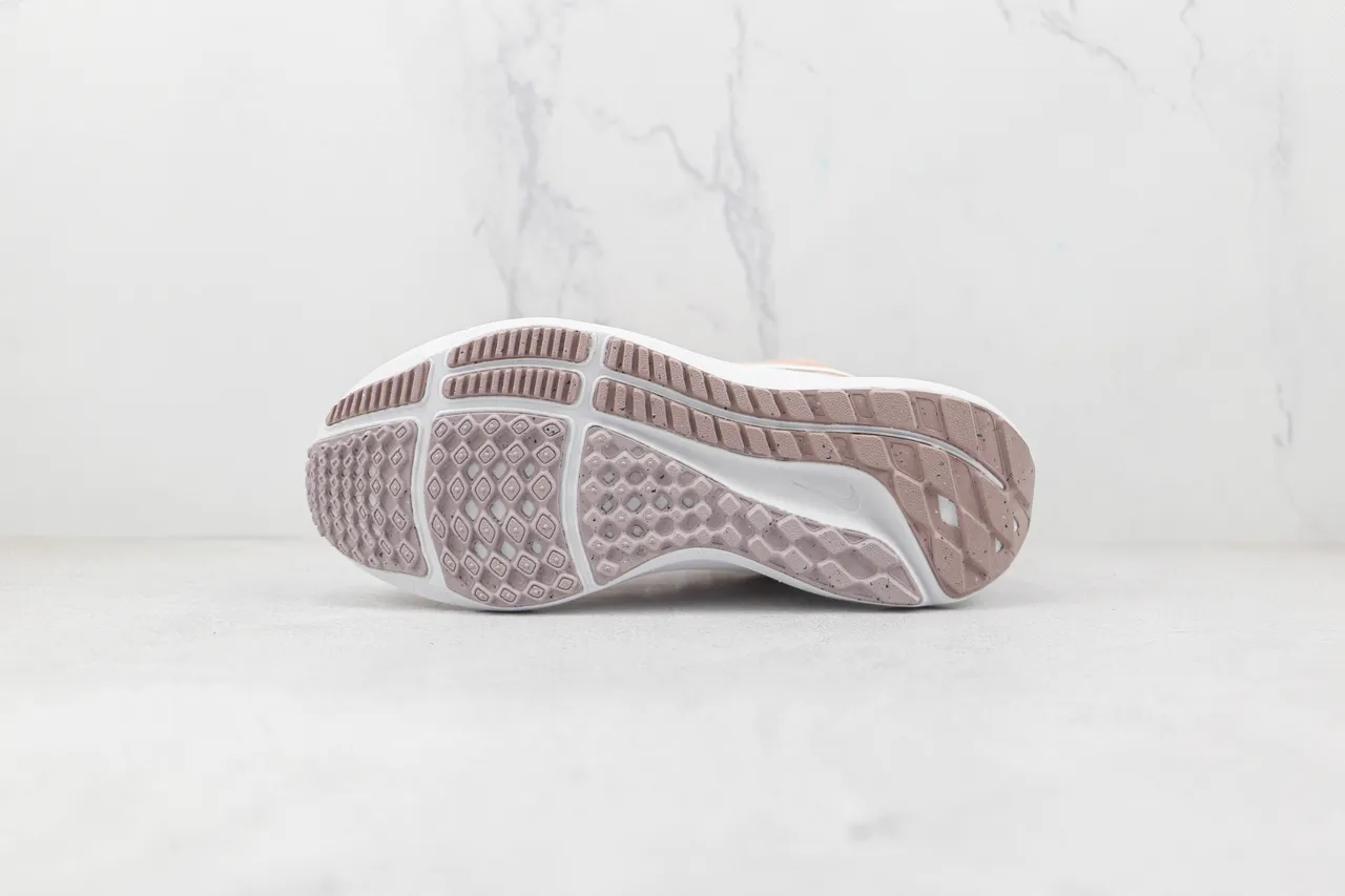 Nike Air Zoom Pegasus Chaussures de course roses et blanches 8