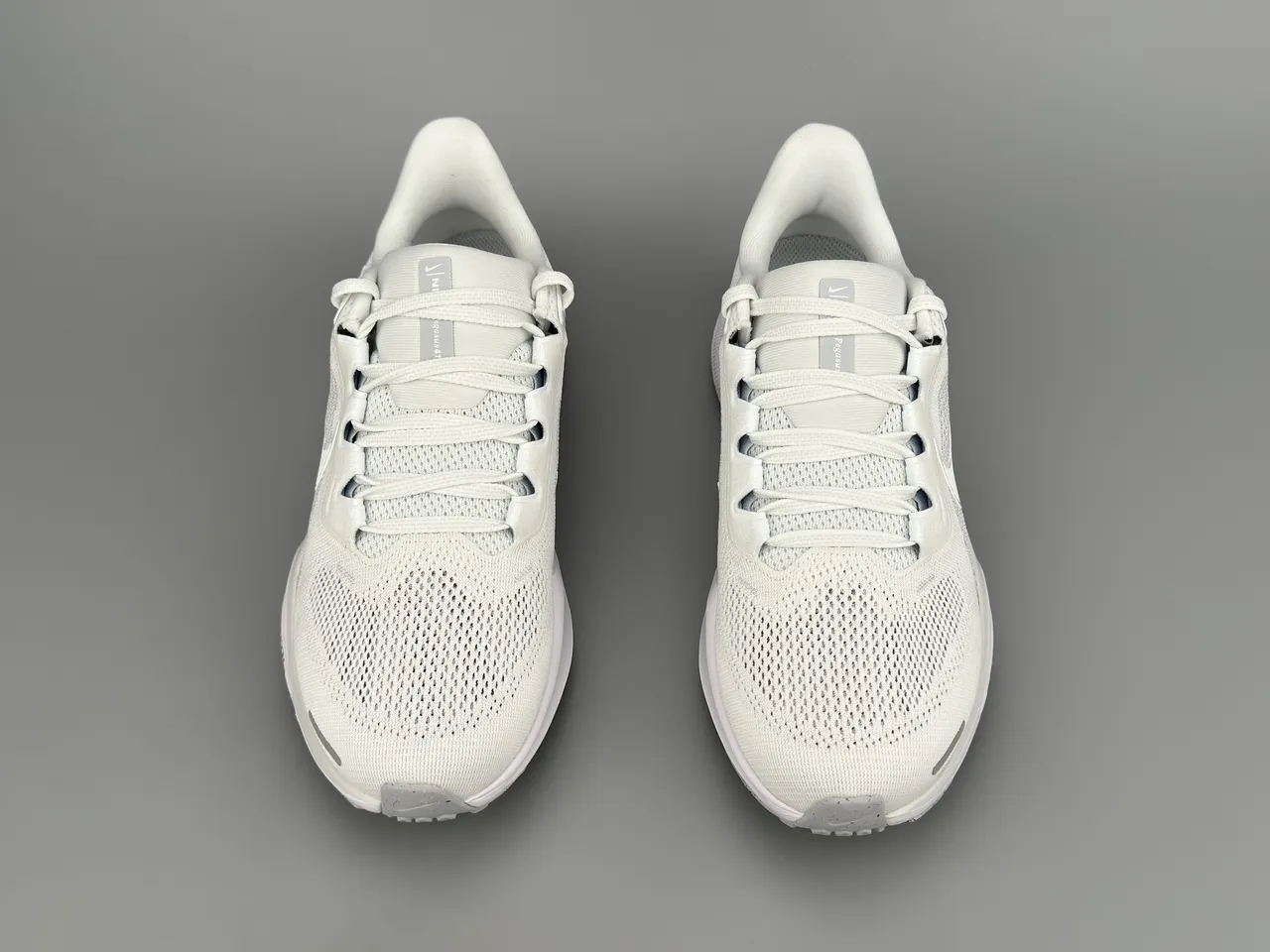 Nike Air Zoom Pegasus White Gray Engineered Mesh Upper Full-Length Cushioning Running Shoes 7