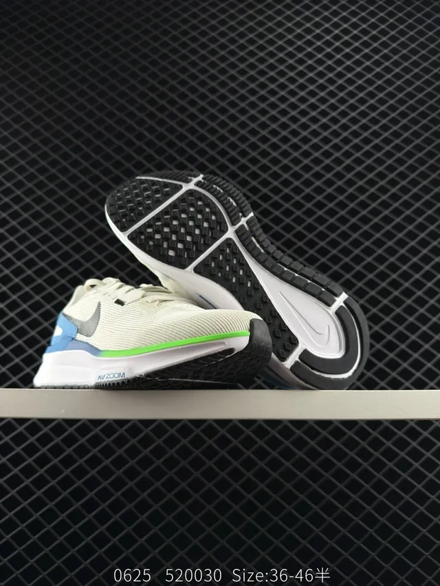 Nike Air Zoom Structure 25 White Blue Engineered Mesh Upper Thick Cushioned Midsole Running Shoes 5