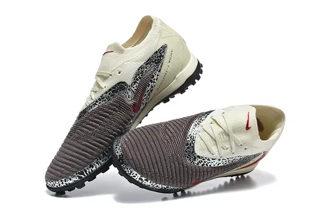 Nike Beige Black Knit Upper Leopard-Print Overlay Sneakers 2