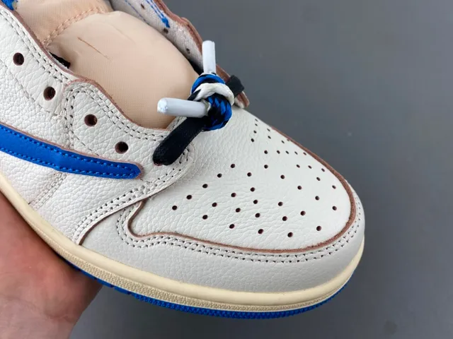 Nike Beige Blue Deconstructed Low-Top Oversized Swoosh Overlay Lifestyle Sneakers 2