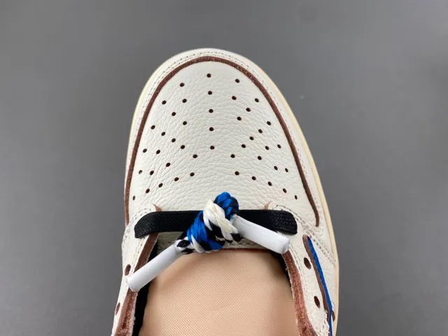 Nike Beige Blue Deconstructed Low-Top Oversized Swoosh Overlay Lifestyle Sneakers 6