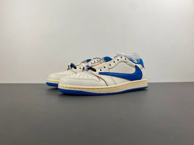 Nike Beige Blue Deconstructed Low-Top Oversized Swoosh Overlay Lifestyle Sneakers 11