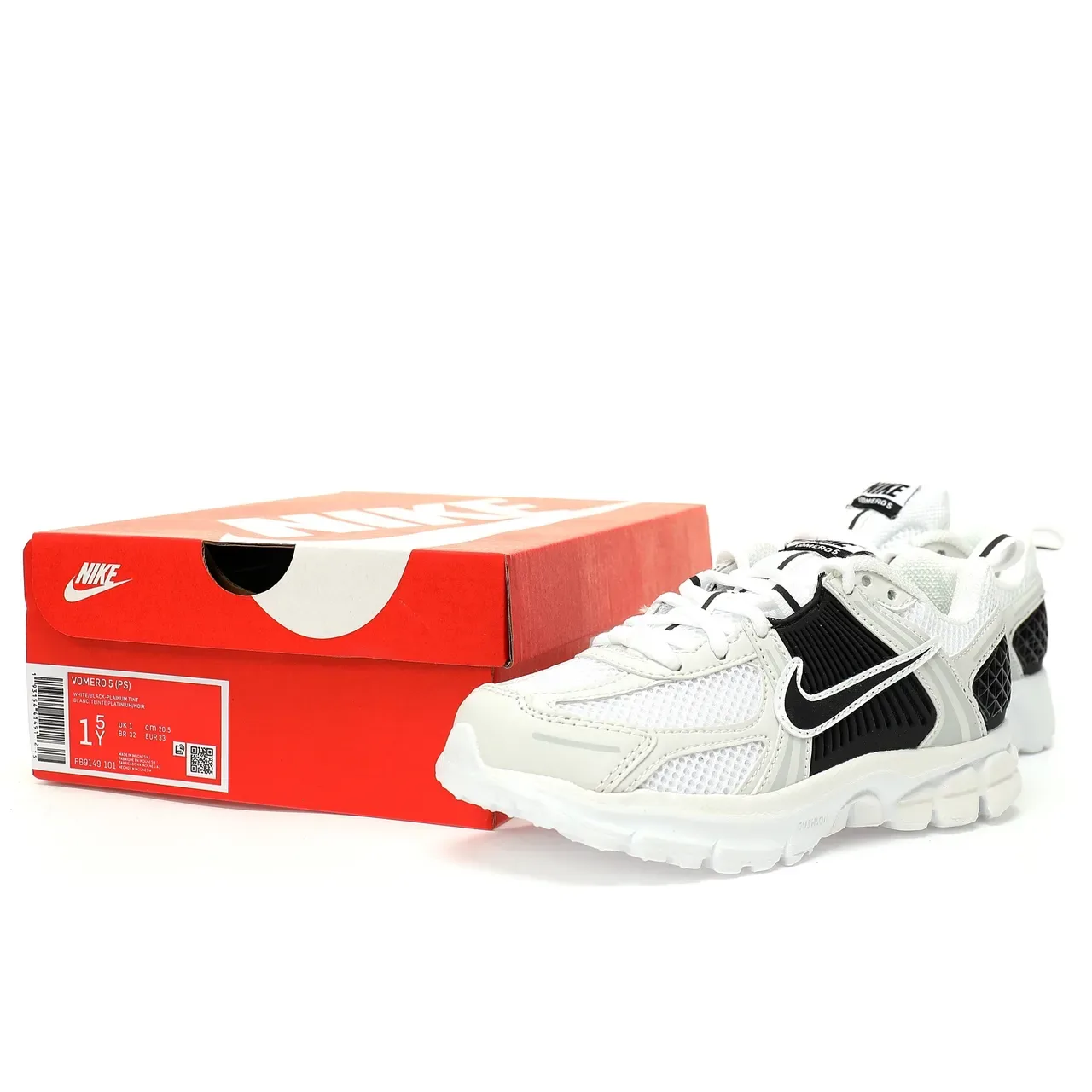 Nike Beige Mesh and Synthetic Overlay Lifestyle Sneaker 24