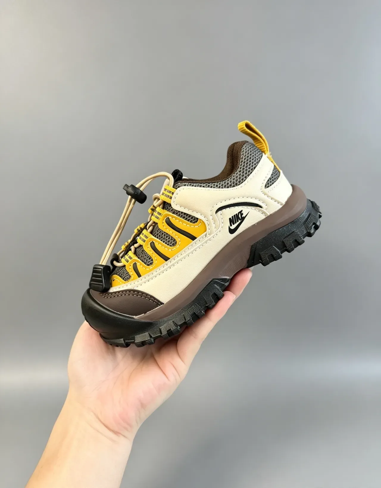 Nike Beige Purple Rugged Lugged Outsole Mixed-Material Upper Lifestyle Sneakers 5