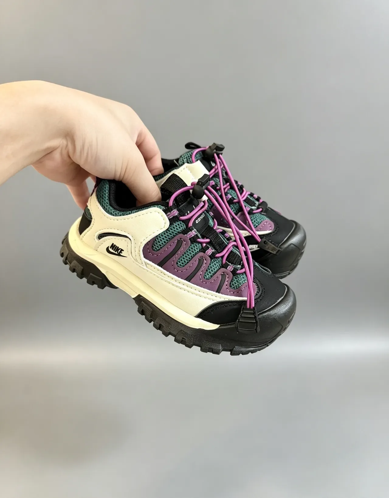 Nike Beige Purple Rugged Lugged Outsole Mixed-Material Upper Lifestyle Sneakers 13