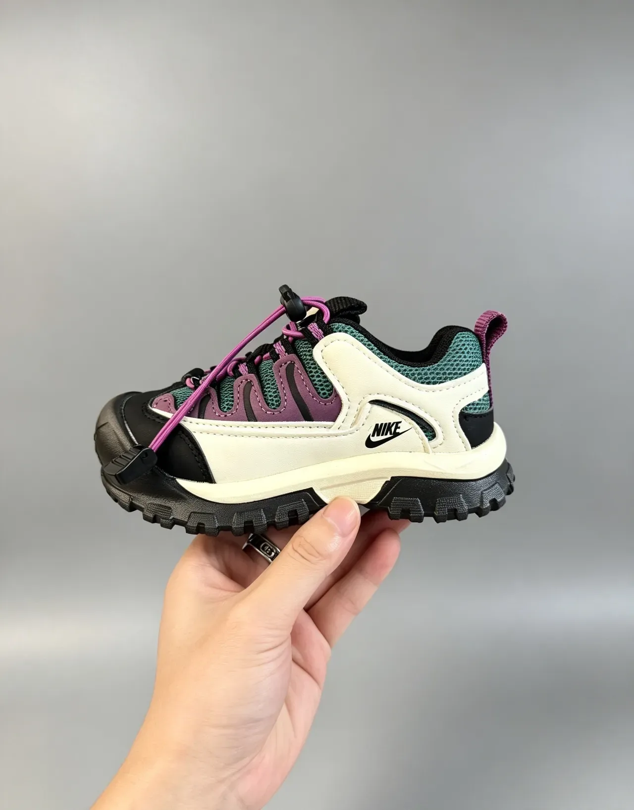 Nike Beige Purple Rugged Lugged Outsole Mixed-Material Upper Lifestyle Sneakers 15