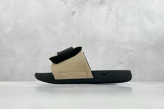Nike Benassi Negro Beige Sandalias de Una Sola Correa Textil Acanalado 9