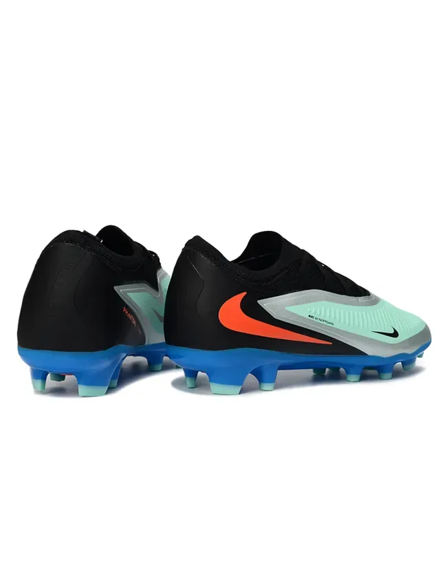 Nike Chaussures de football Noir Bleu Basse Tige Synthétique Texturée Forefoot Cage Firm-Ground 5