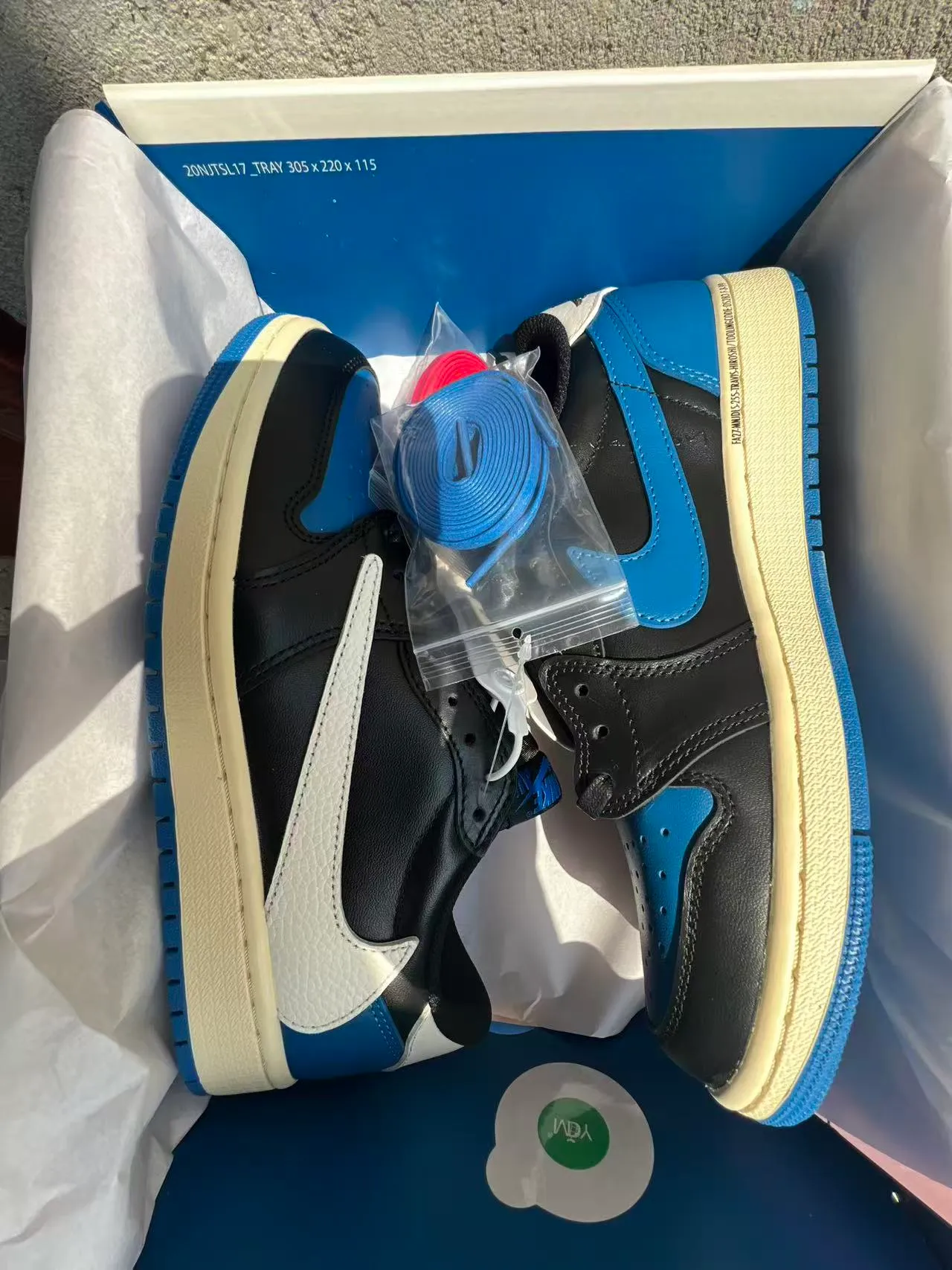Nike Black Blue Low-Top Silhouette Leather Upper Lifestyle Sneakers 9