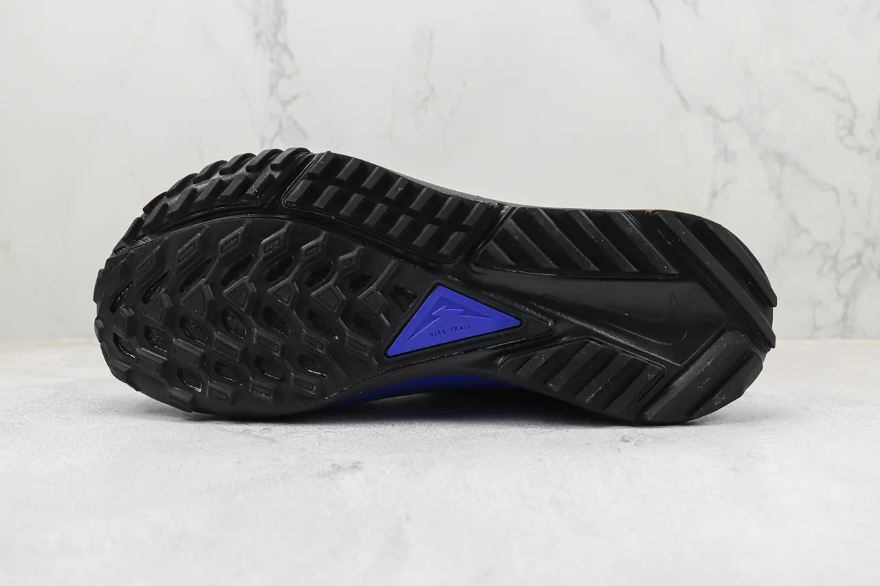 Nike Black Blue Mesh And Synthetic Upper Accent Stripes Running Shoes 8