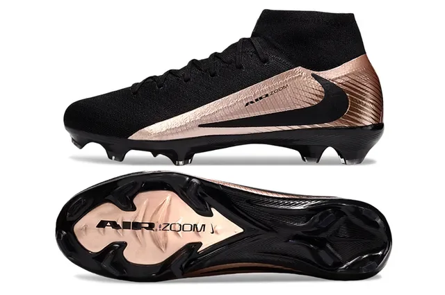 Nike أحذية كرة القدم السوداء والذهبية عالية القطع مع رباط متصل بالجوارب ولوحة الإكسنت المعدنية للأرضية الصلبة 6