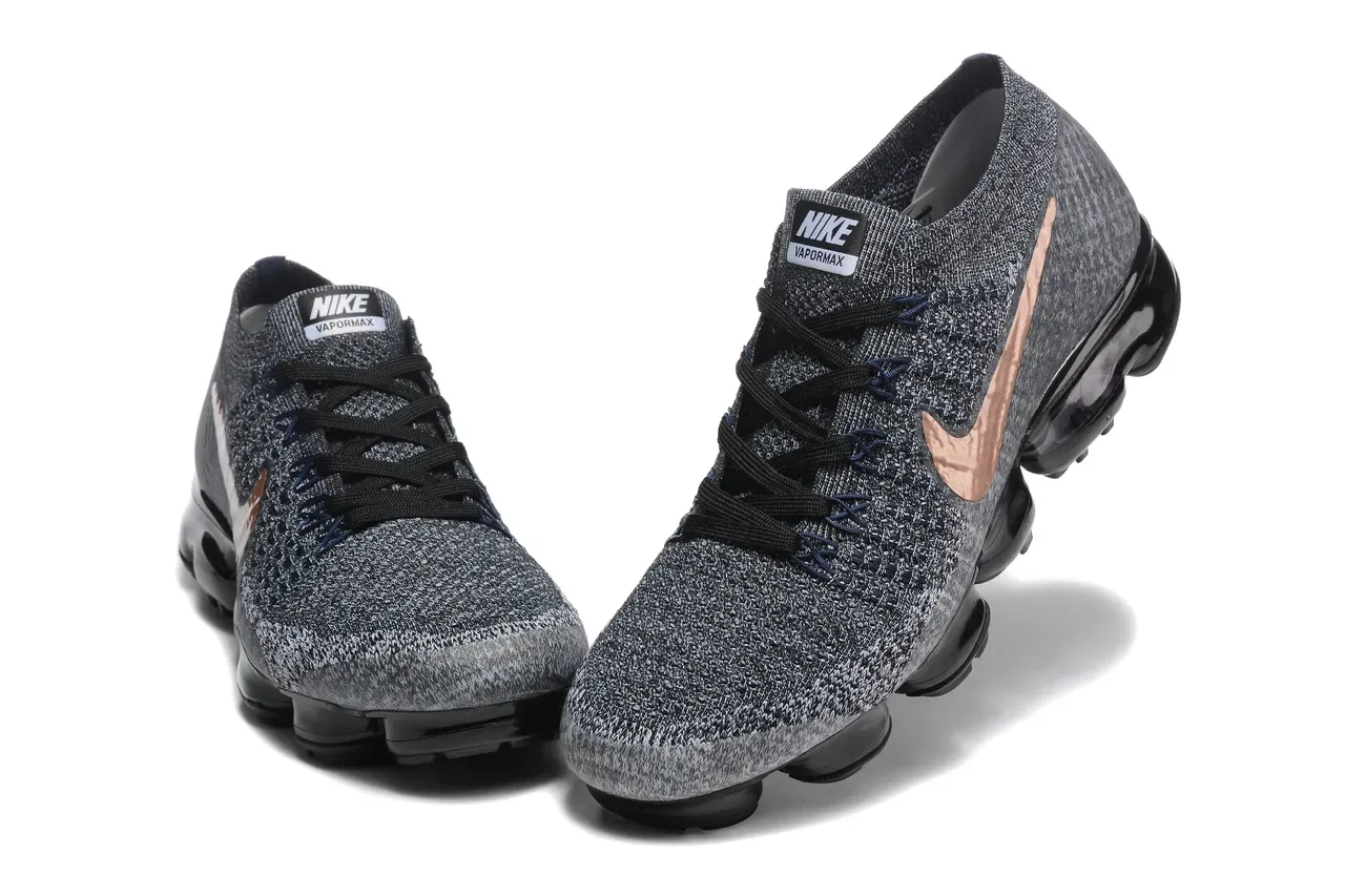 Nike Black Gray Flyknit Upper Visible Air Cushioning Sole Lifestyle Sneakers 3
