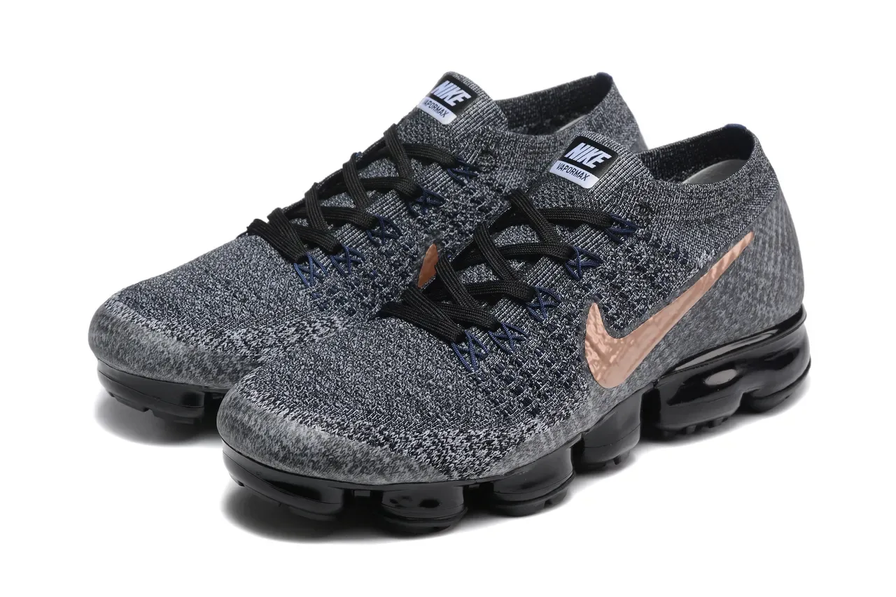 Nike Black Gray Flyknit Upper Visible Air Cushioning Sole Lifestyle Sneakers 7