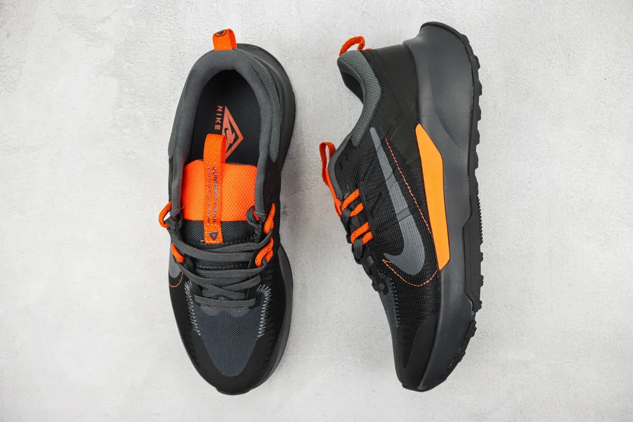 Nike Black Orange Mesh And Synthetic Upper Sculpted Monolithic Midsole Running Shoes 3