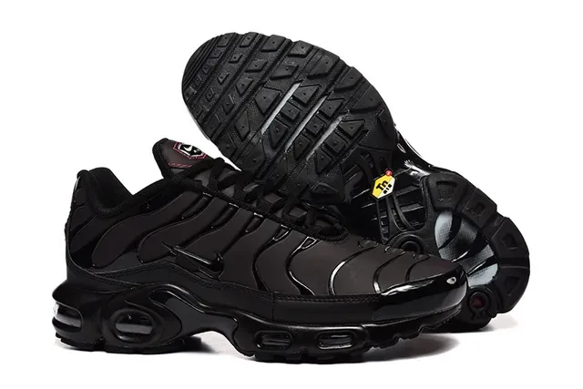 Nike Black Pink Wave-Pattern Overlays Sculpted Air-Unit Midsole Lifestyle Sneakers 16
