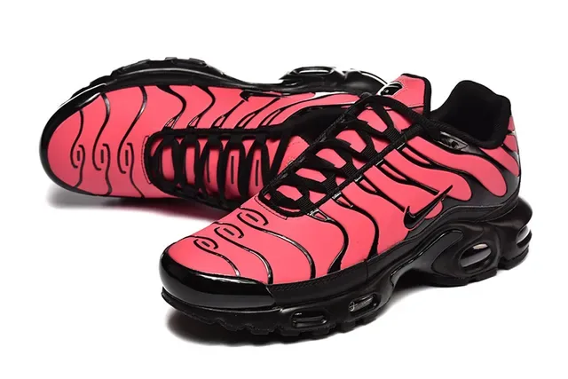 Nike Black Pink Wave-Pattern Overlays Sculpted Air-Unit Midsole Lifestyle Sneakers 18
