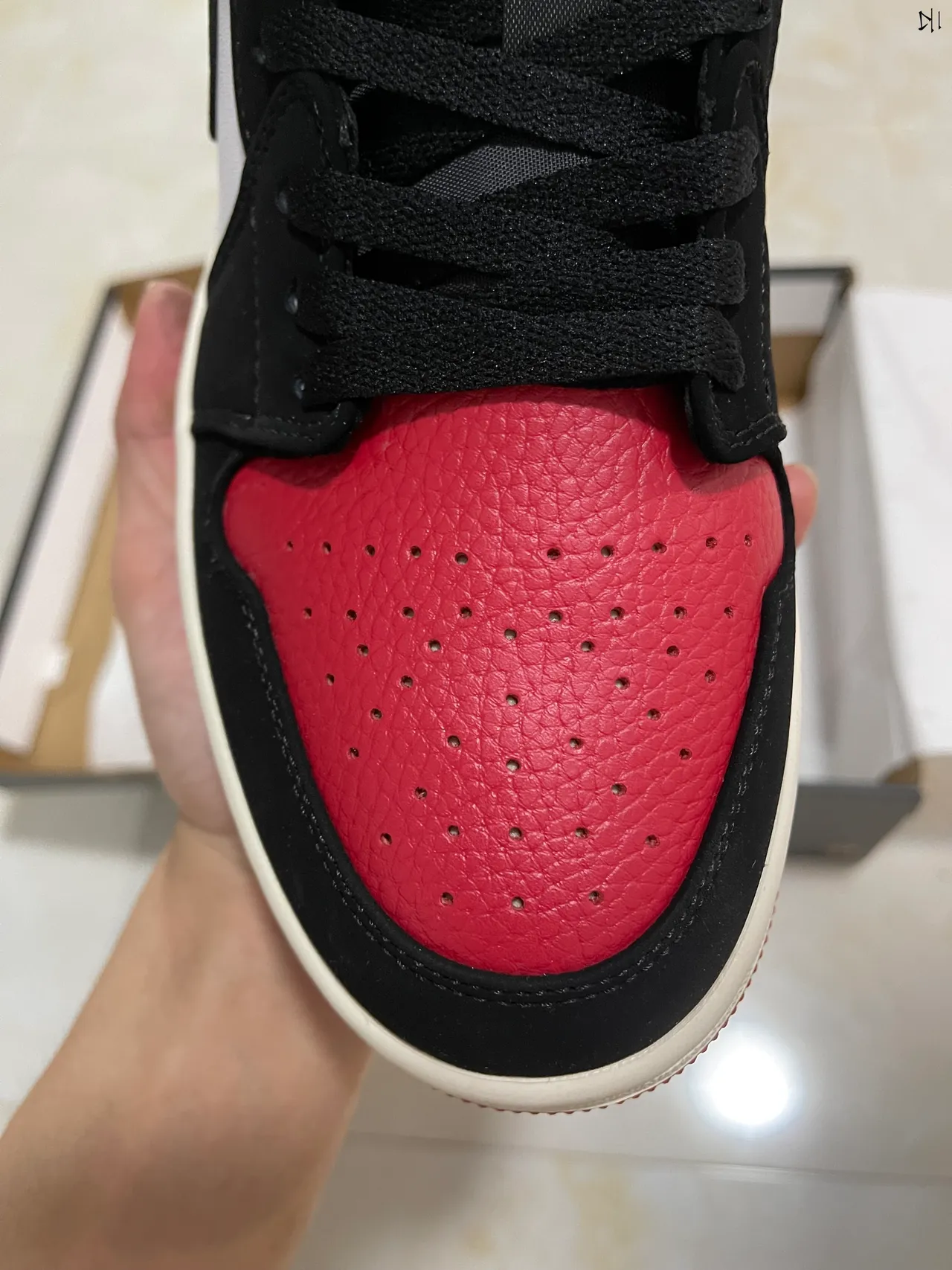Nike Black Red Low-Top Suede And Leather Paneling Lifestyle Sneakers 3
