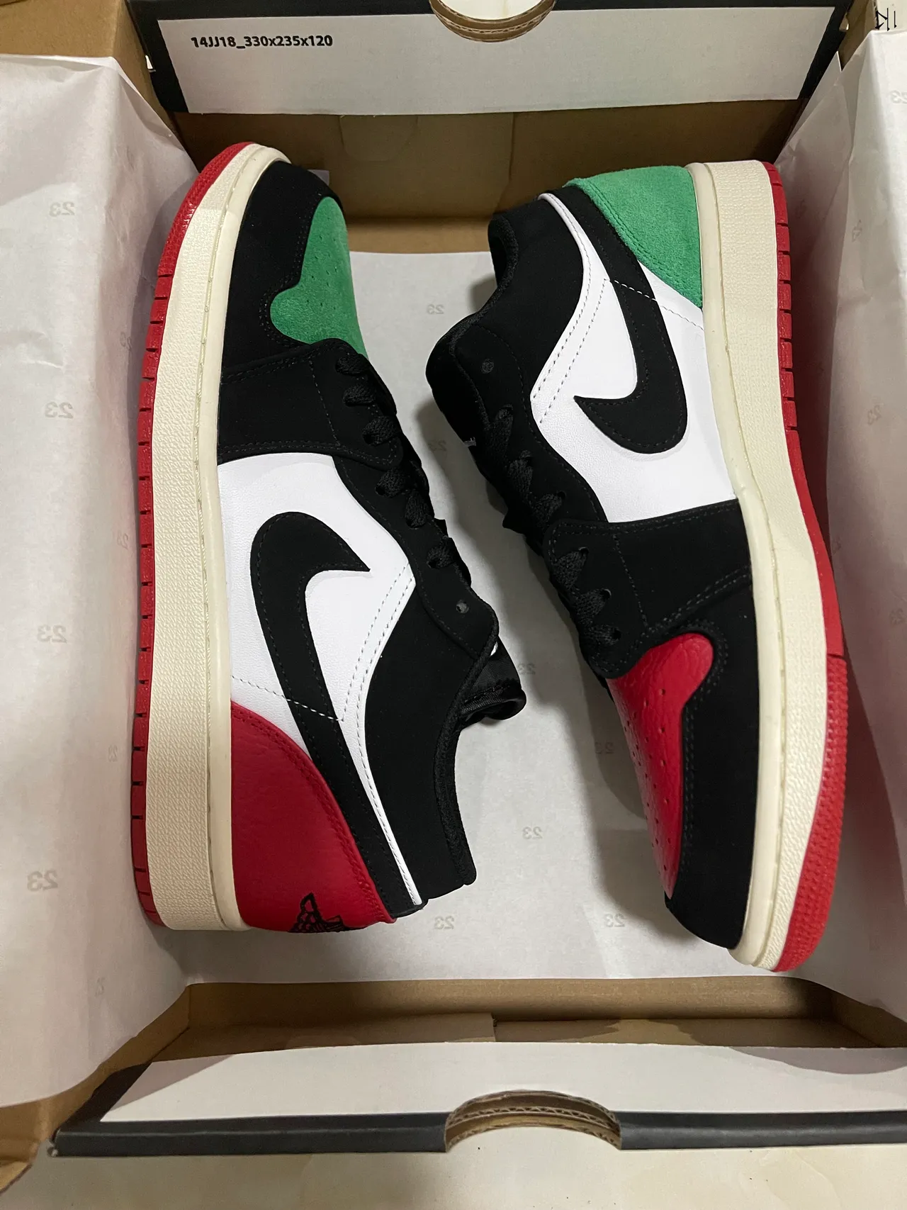 Nike Black Red Low-Top Suede And Leather Paneling Lifestyle Sneakers 8