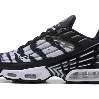 Nike Black White Zebra-Print Mesh Upper Layered Synthetic Cage Lifestyle Sneakers