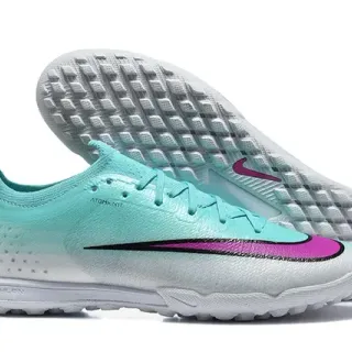 Nike Zapatillas de Fútbol Azules Rosas con Upper de Knit, Gradiente Aqua-To-White para Turf