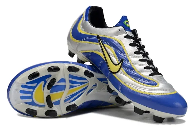 Nike Chaussures de football bleu argent low-cut upper synthétique superpositions motif ondulé terrain ferme 3