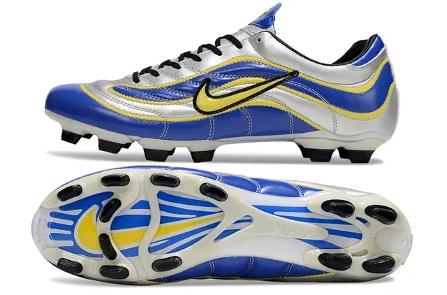 Nike Chaussures de football bleu argent low-cut upper synthétique superpositions motif ondulé terrain ferme 5