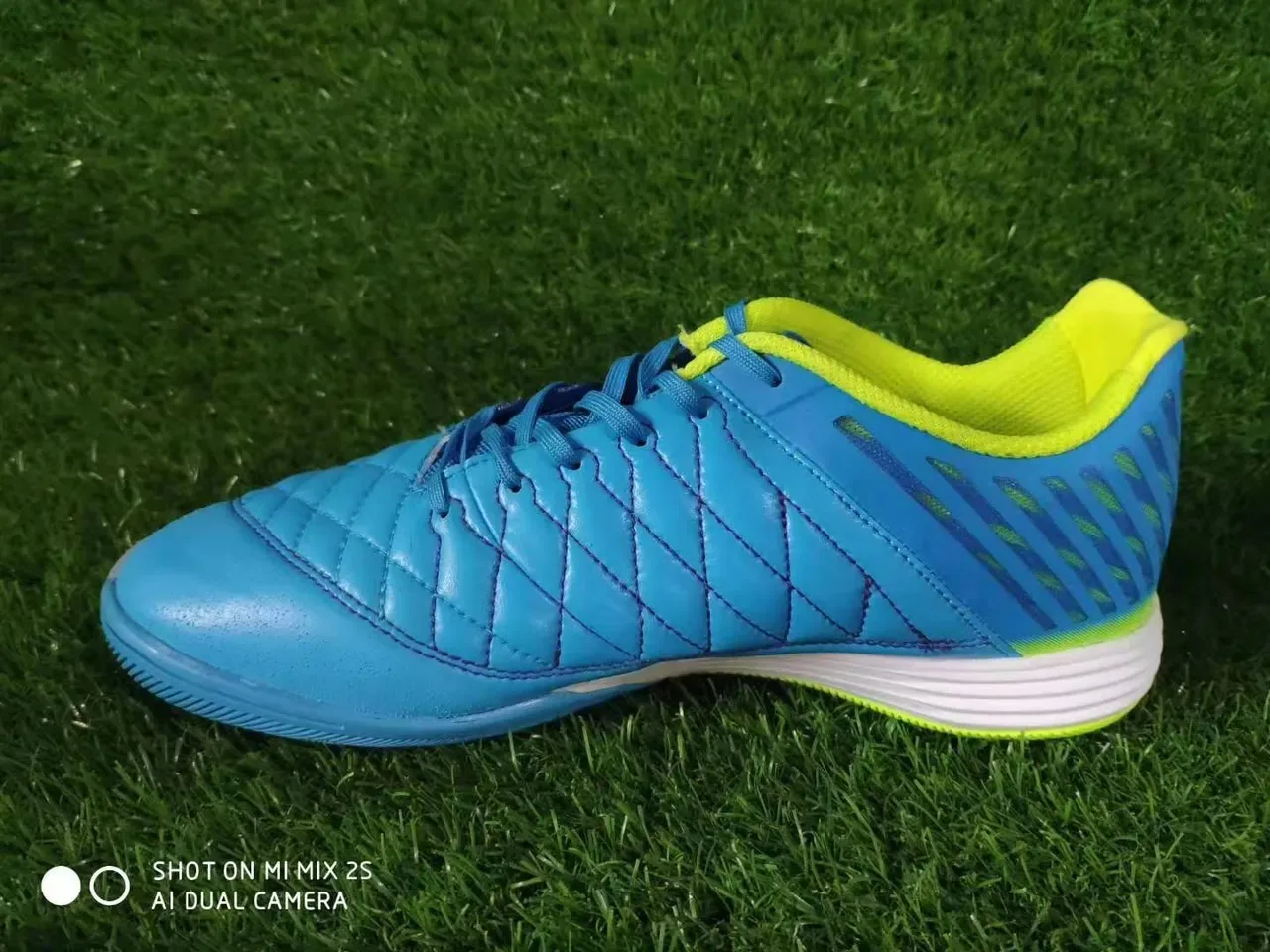 Nike Bleu Jaune Matelassé Supérieur Chaussures de Football Indoor Bas 4