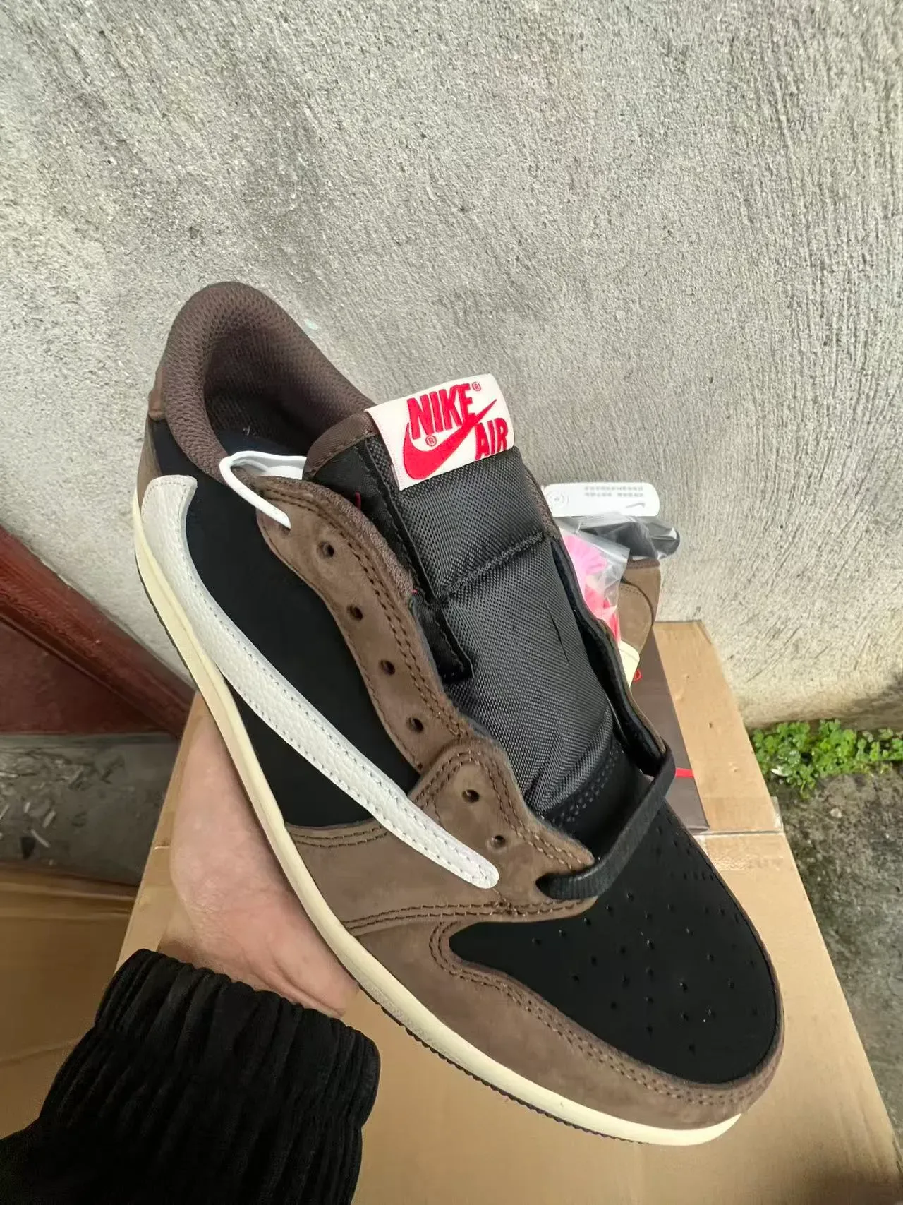 Nike Sneakers Lifestyle Marron Noir Déconstruit Daim et Cuir 2