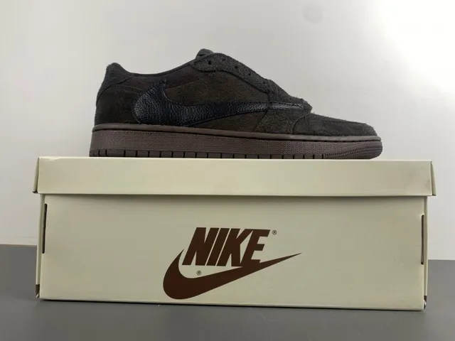 Nike Brown Black Laceless Slip-On Suede And Leather Upper Lifestyle Sneakers 13
