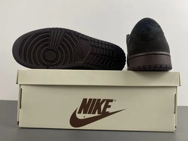 Nike Brown Black Laceless Slip-On Suede And Leather Upper Lifestyle Sneakers 14