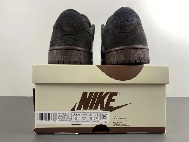 Nike Brown Black Laceless Slip-On Suede And Leather Upper Lifestyle Sneakers 15