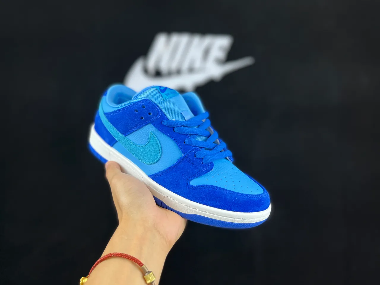 Nike Dunk Low 蓝色麂皮皮革滑板鞋 9