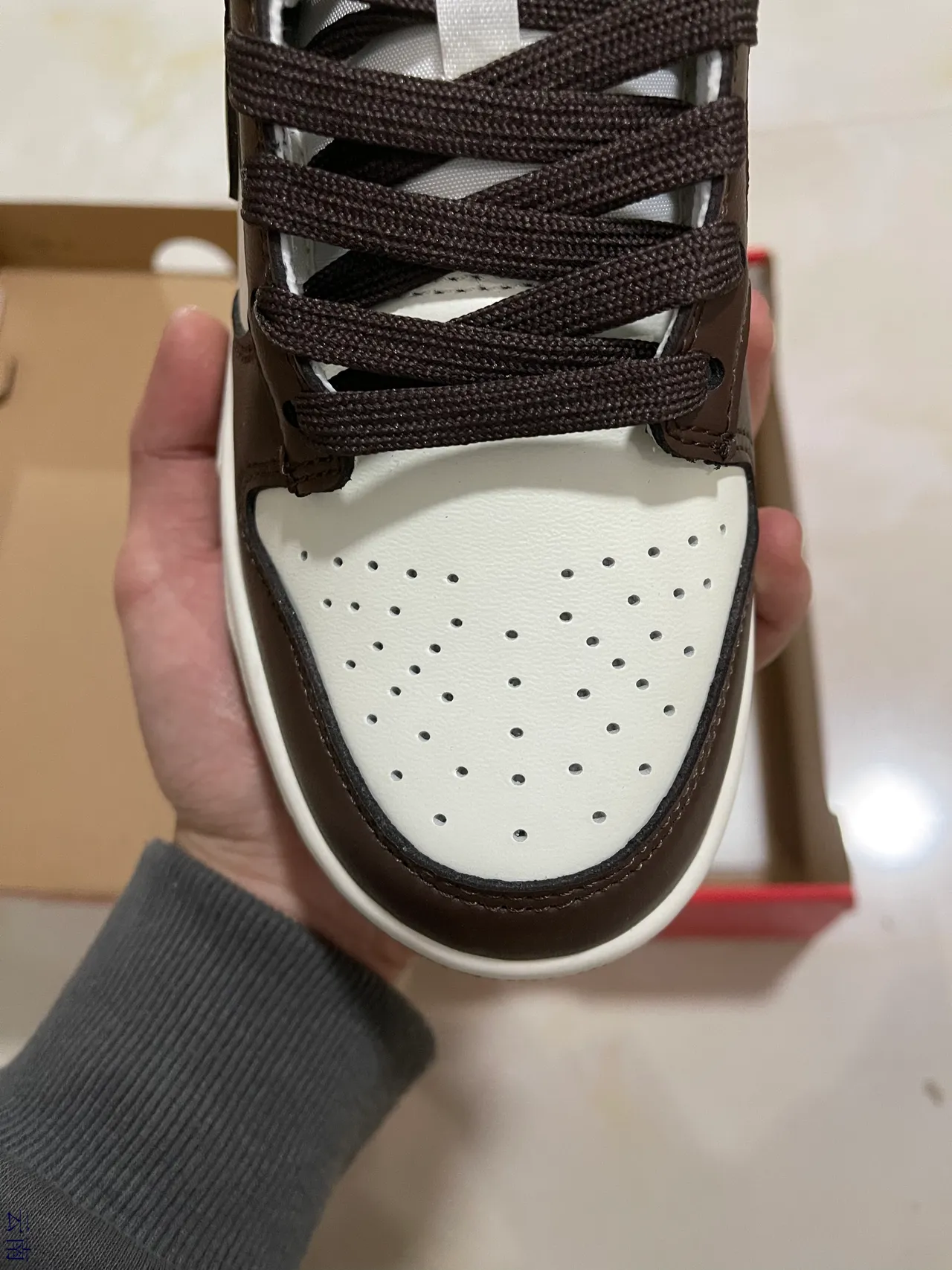 Nike Dunk Low Brown and White Lifestyle Sneakers 4